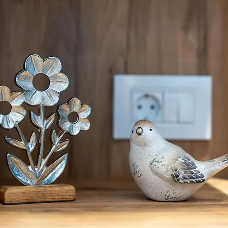 Lux M&b 3 شقة زلاتيبور