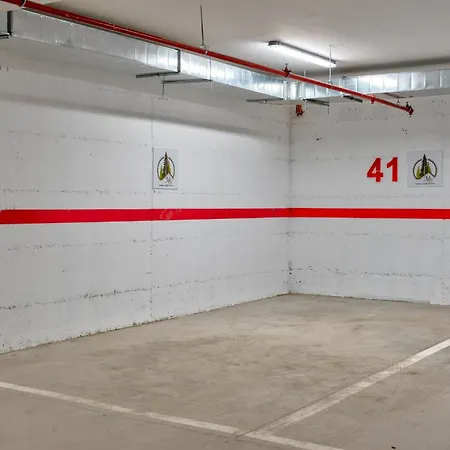 Lux M&b 3 شقة زلاتيبور