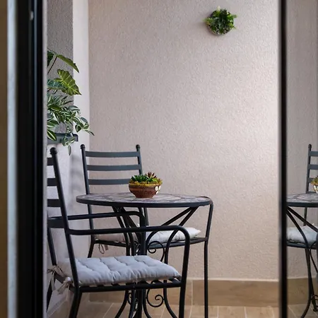 Lux M&b 3 زلاتيبور